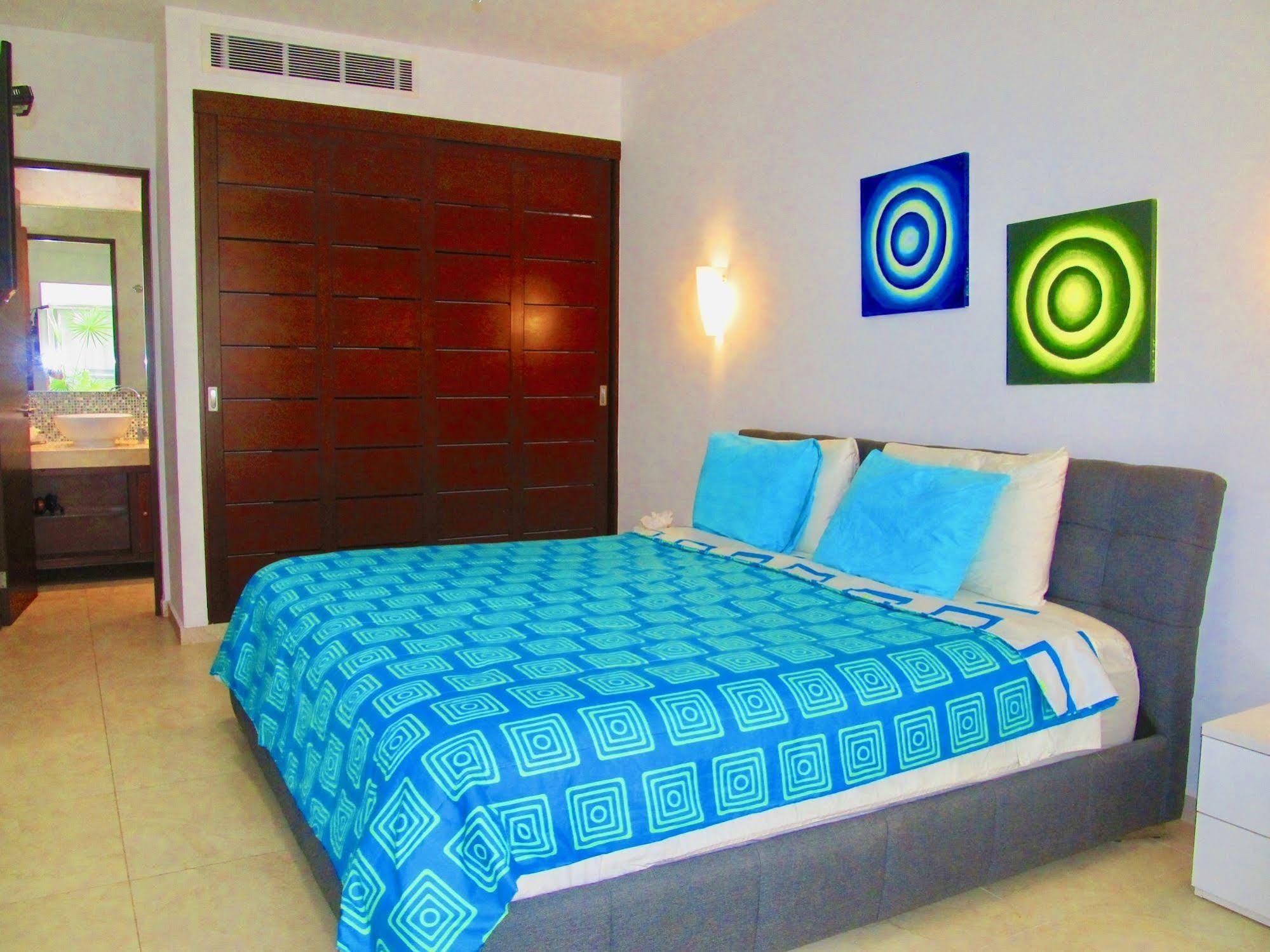 Skyline 24Th Apartment Playa del Carmen Bagian luar foto